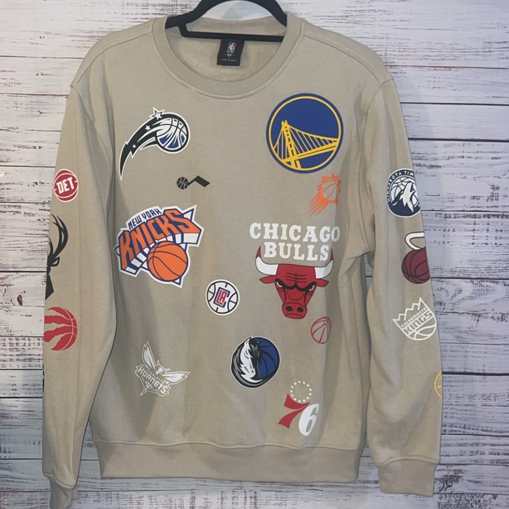 NBA Team Logo Crewneck Sweatshirt